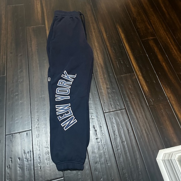 Eric Emanuel Sweatpants - Picture 3 of 4
